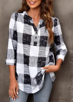 Plaid Split Neck Black 3/4 Sleeve Blouse