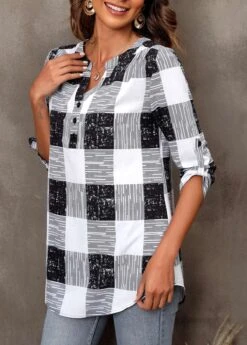 Plaid Split Neck Black 3/4 Sleeve Blouse -UrbanLayer Store 304526 P 16553778644572