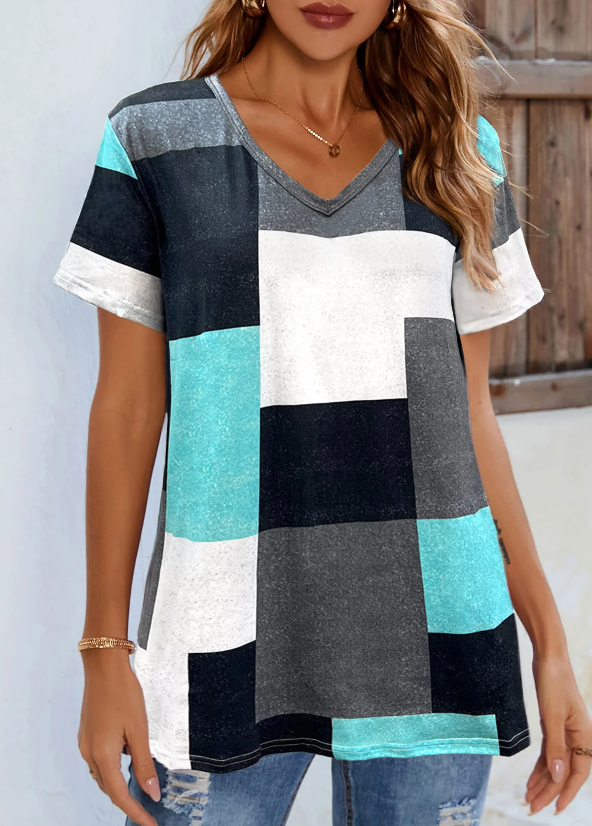 Cyan Contrast V Neck Short Sleeve T Shirt 5 Cyan Contrast V Neck Short Sleeve T Shirt - Image 3