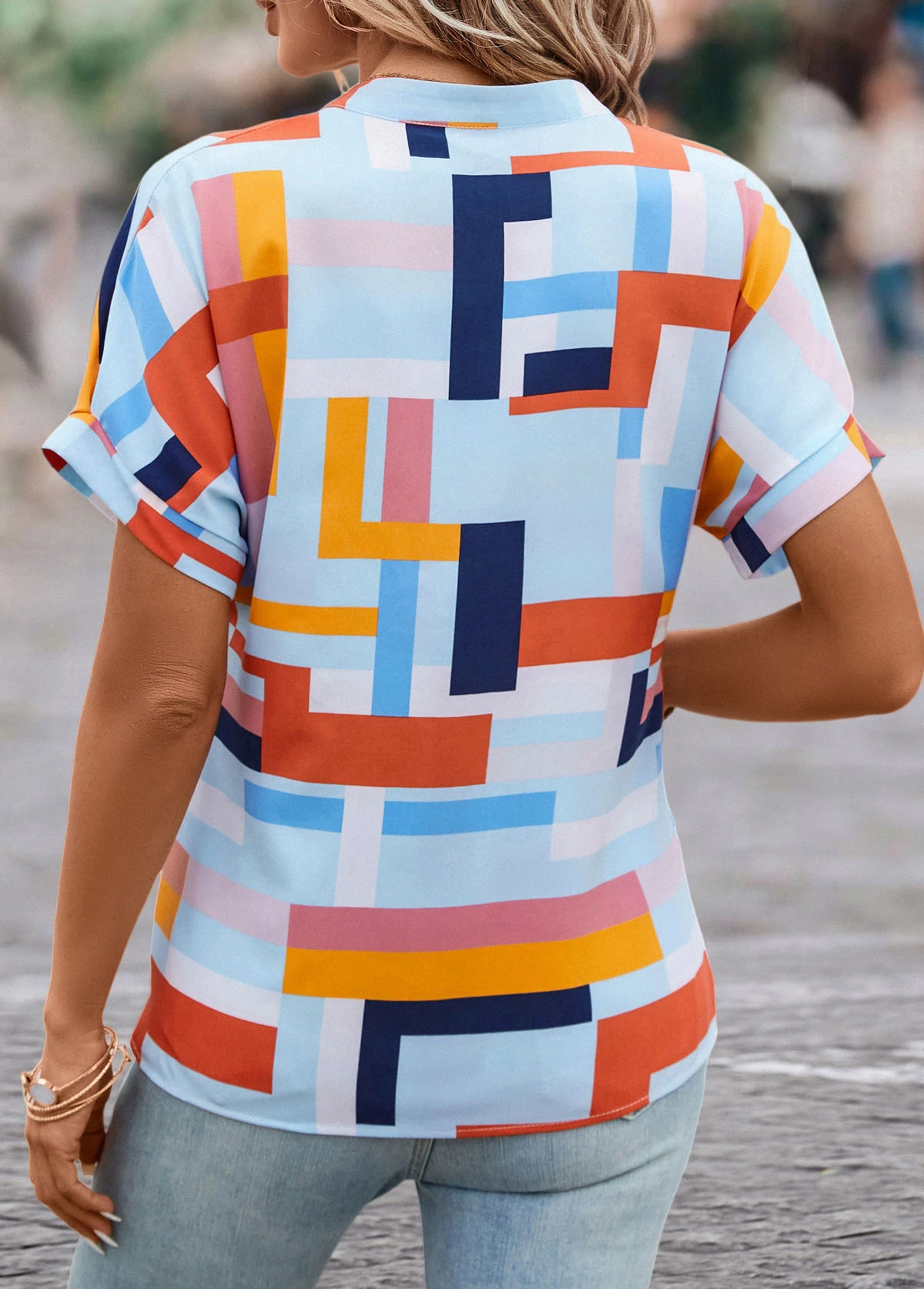 Multi Color Lightweight Geometric Print Short Sleeve Blouse 4 Multi Color Lightweight Geometric Print Short Sleeve Blouse - Image 2