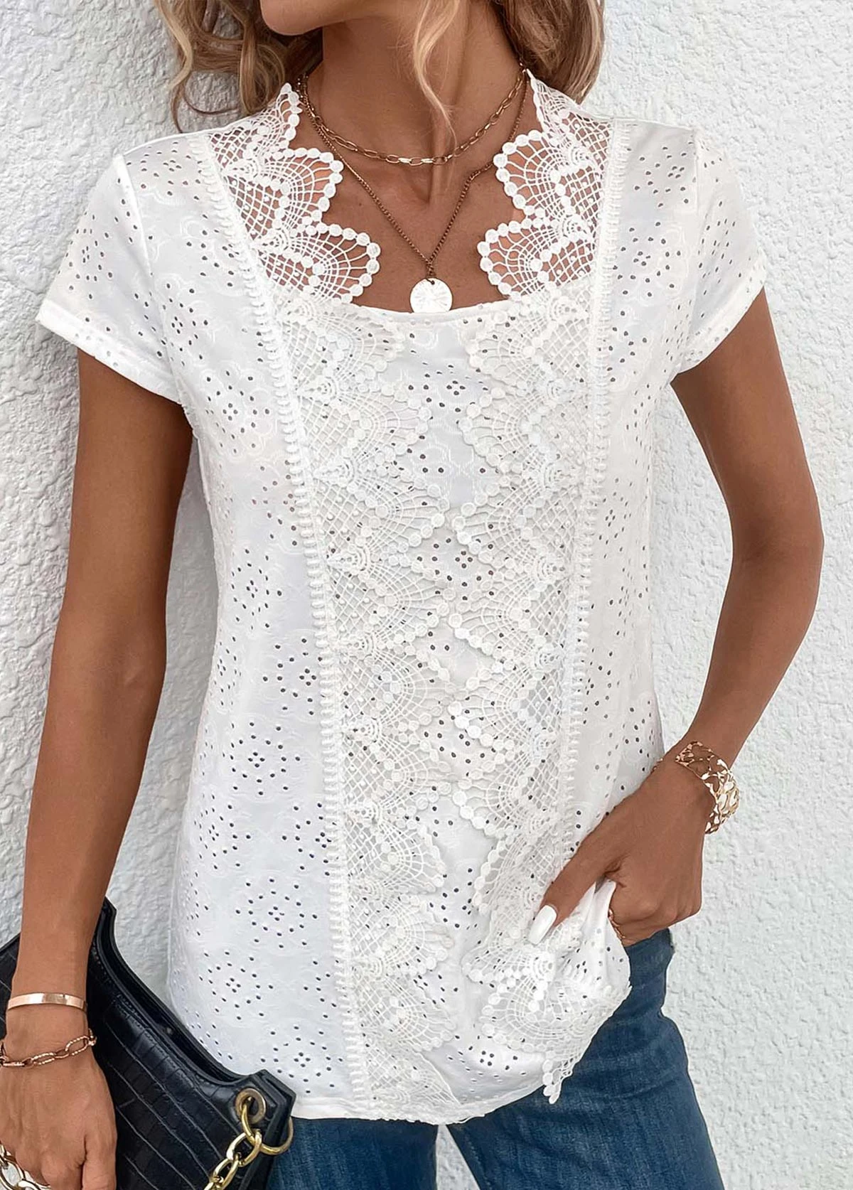 White Patchwork Short Sleeve Scoop Neck T Shirt 6 White Patchwork Short Sleeve Scoop Neck T Shirt - Image 4